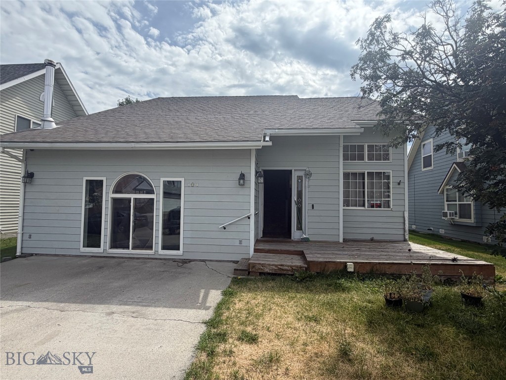 104 10th, Belgrade, Montana