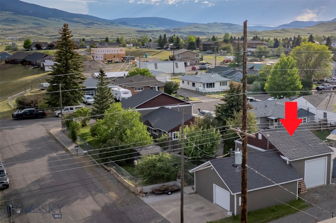 1020 W Gallatin Street, Livingston