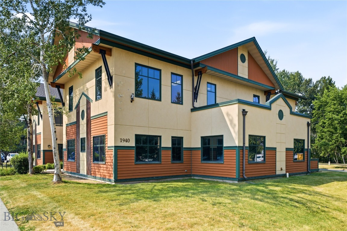 1940 W Dickerson Street 102-B, Bozeman