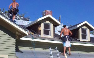 Bozeman MT Construction Worker Labor Shortage Photo Bozeman Montana construction worker labor shortage is why houses are expensive in Bozeman.